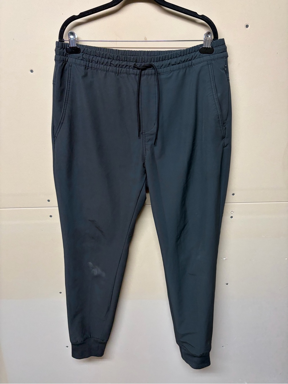 2/$20❤️- PANTS | Men’s Old Navy activewear pants size large